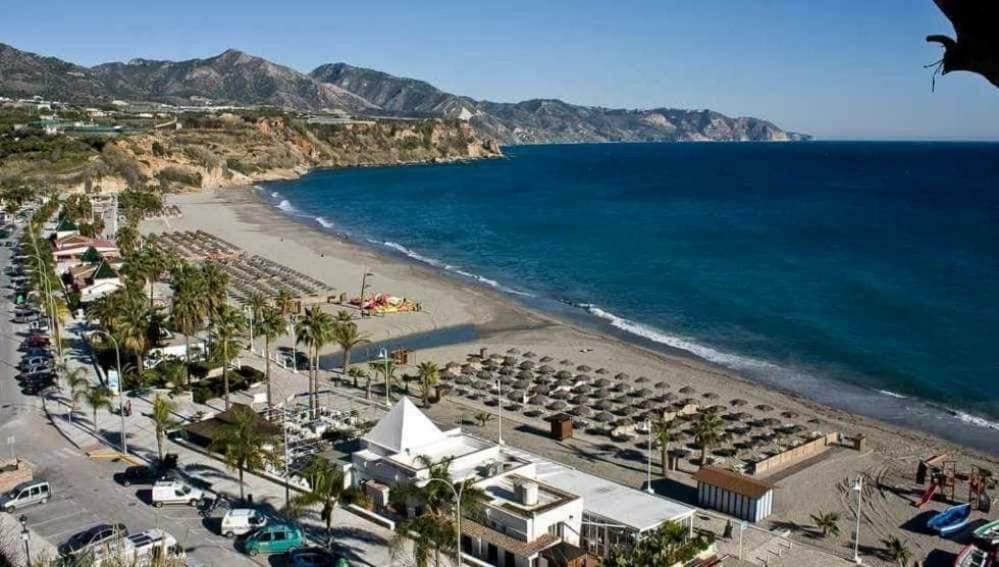 Apartamento En Nerja Esterno foto